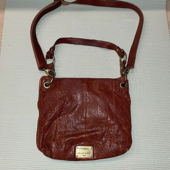 FOSSIL TAN LEATHER FLAP OVER MAGNETIC CLOSE PURSE LONG LIVE VINTAGE - Picture 6 of 12